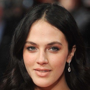 Jessica Brown Findlay Headshot 9 of 10