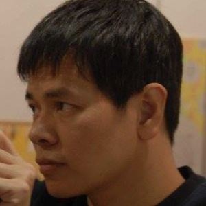 Johnson Tsang Headshot 4 of 6