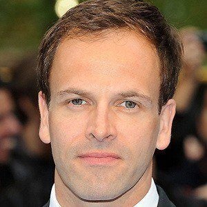 Jonny Lee Miller Headshot 7 of 9