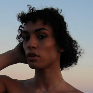 Jordan Evans Headshot 4 of 5