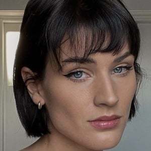 Julie Lorentzen Headshot 2 of 10