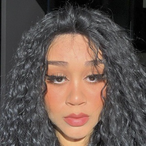 Kekeli Kuwonu Headshot 8 of 10