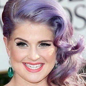 Kelly Osbourne at age 28