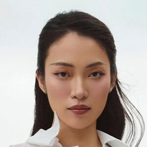 Khánh Vy Headshot 4 of 6