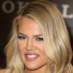 Khloé Kardashian Headshot 8 of 9