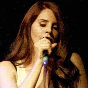 Lana Del Rey Headshot 9 of 10
