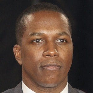 Leslie Odom Jr. Headshot 7 of 7