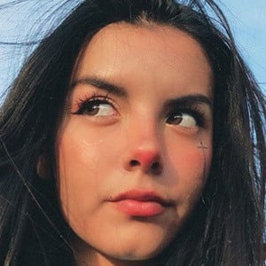 Lili Sixx Headshot 2 of 5
