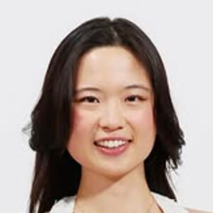 Lillian Zhang Headshot 2 of 3