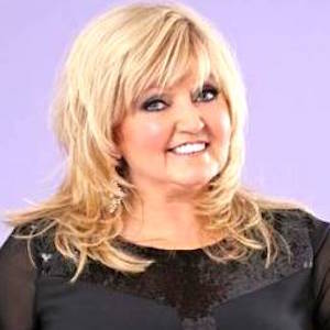 Linda Nolan Headshot 5 of 5