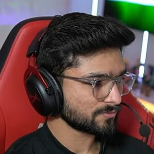 LoLzZz Gaming Headshot 4 of 6