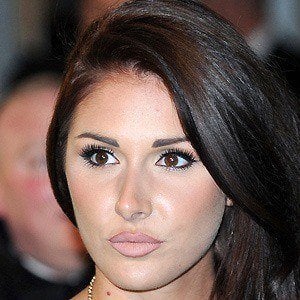 Lucy Pinder Headshot 4 of 7