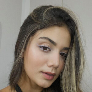 Madu Sandes Headshot 10 of 12