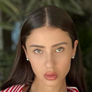 Mafer Cardenas Headshot 7 of 11
