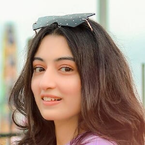 Mahwish Awan Headshot 3 of 6