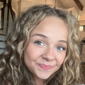 Maisy Caudle Headshot 2 of 3