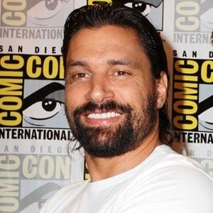 Manu Bennett at age 42