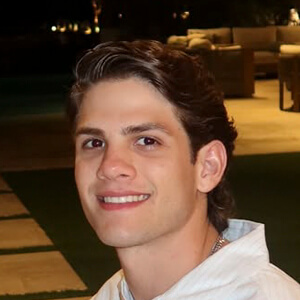 Marcelo Ancer Headshot 4 of 7