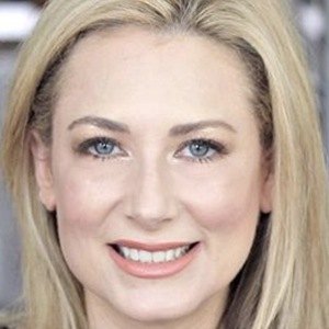Marnie Goldberg Headshot 4 of 6