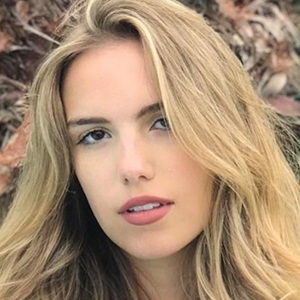Martina Ritter Headshot 6 of 6