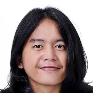 Maulana Ardiansyah Headshot 2 of 4