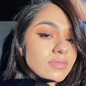mayraaareliii Headshot 5 of 10