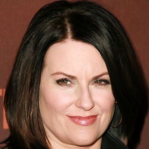 Megan Mullally Headshot 4 of 9