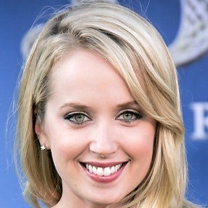 Megan Park Headshot 4 of 10