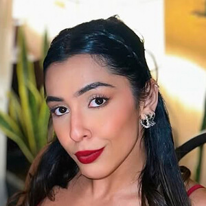 Mehak Sembhy Headshot 8 of 8