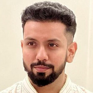 Mitra Gadhvi Headshot 11 of 17