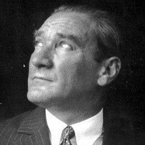Mustafa Kemal Ataturk Headshot 2 of 4