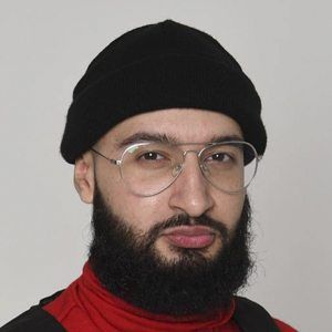Mustafa Rahimtulla Headshot 9 of 10