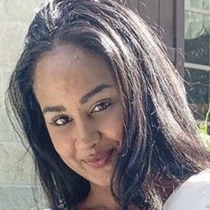 Naomi Leanage Headshot 6 of 10