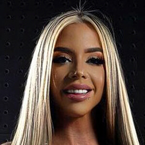 Naty Susana Headshot 3 of 5