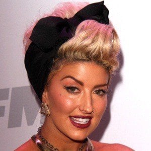 Neon Hitch at age 27