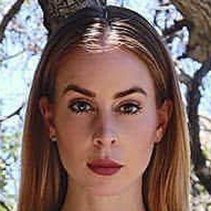 Nessa Varez Headshot 8 of 10