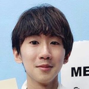 Ng Ming Wei Headshot 6 of 10