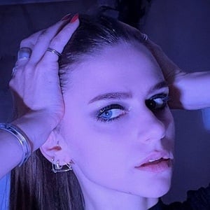 Nobosart at age 24
