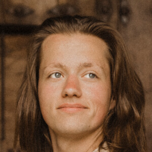 Nomads Land Headshot 2 of 5