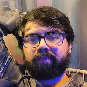 Papita Noob Headshot 5 of 5