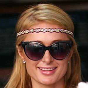 Paris Hilton Headshot 6 of 7