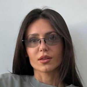 Petra Mackova Headshot 2 of 6