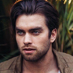 Pierson Fode Headshot 3 of 10