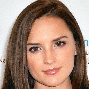 Rachael Leigh Cook at age 33