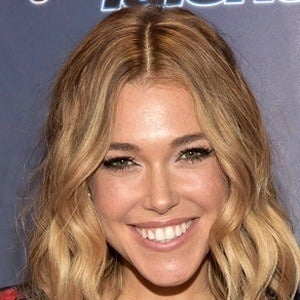 Rachel Platten Headshot 9 of 9