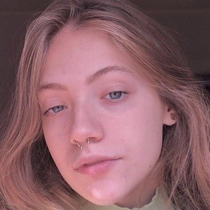 Savannah Norman Headshot 5 of 10