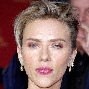 Scarlett Johansson at age 30