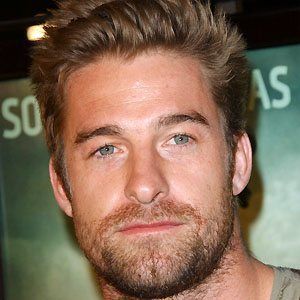 Scott Speedman Headshot 6 of 10