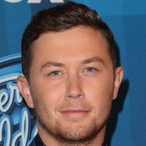 Scotty McCreery Headshot 2 of 6