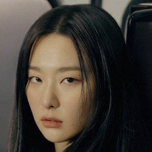 Seulgi Headshot 8 of 10